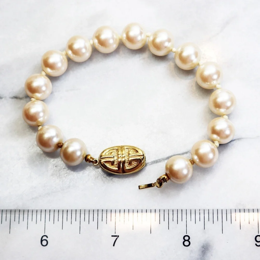 ⚜️ Vintage Givenchy Pearl Bracelet with Logo Clasp